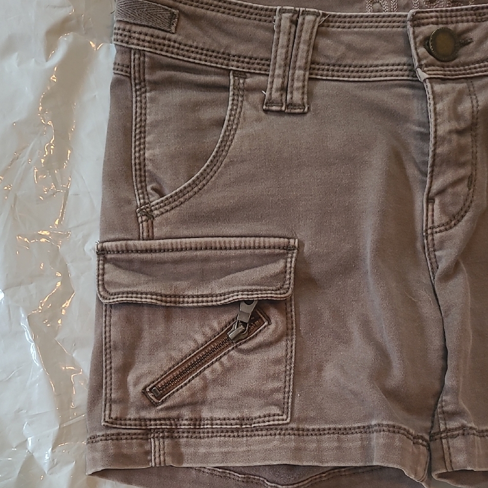 DL 1961 Jane Cargo Shorts Brown Size 25 - Picture 2 of 8